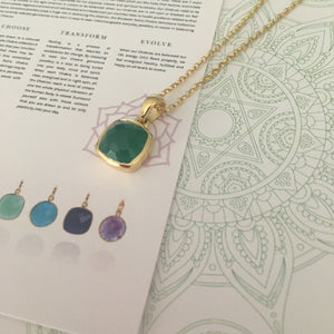 18K Gold Green Onyx Heart Chakra Pendant Necklace